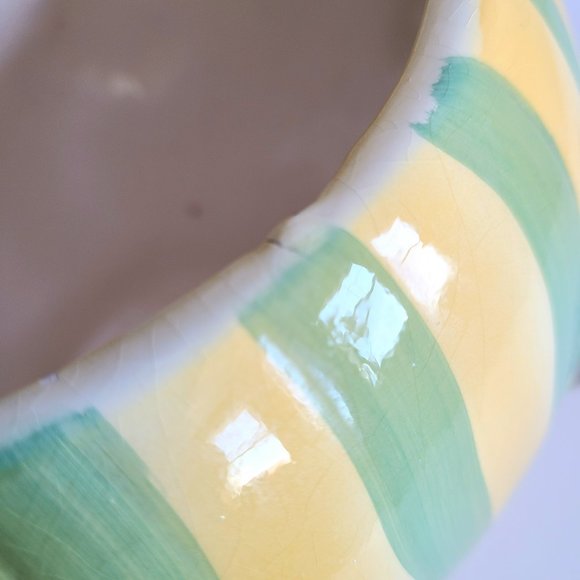 Vintage 1980s Fish shape cookie/biscuit jar. - Picture 12 of 13